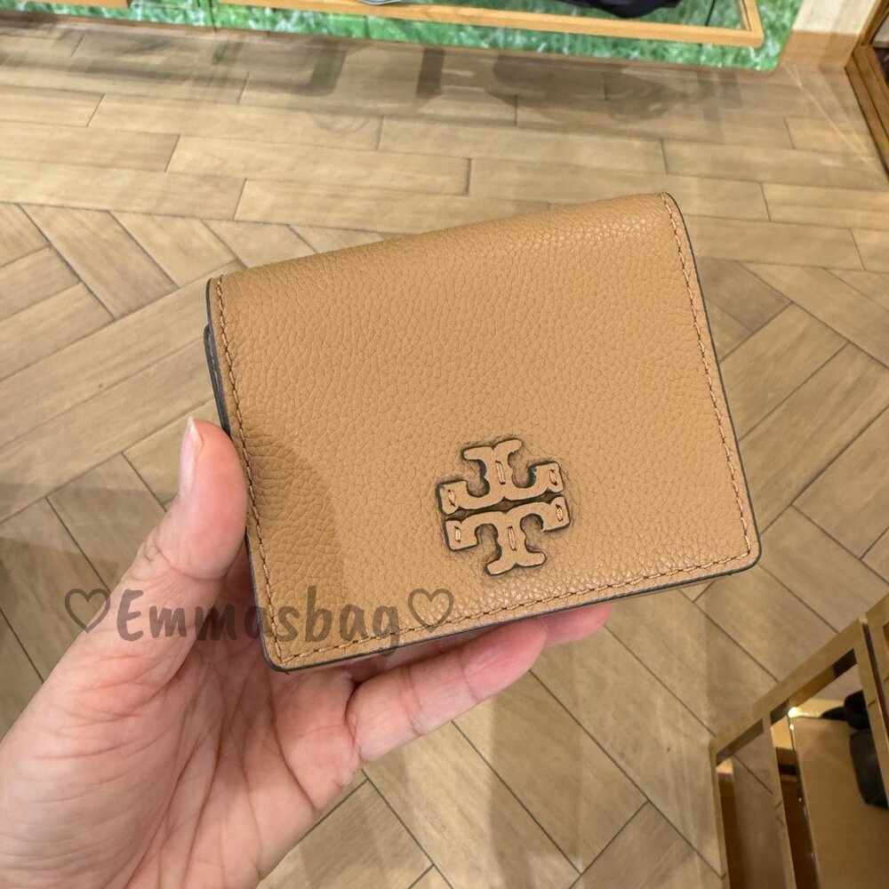 Tory Burch Thea Compact Wallet Pebbled Leather 169967 $185